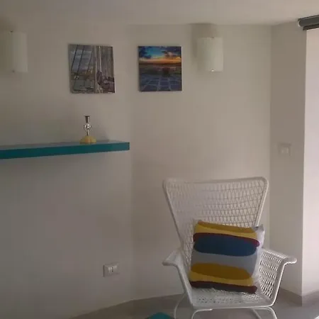 Casetta In Riva Al Mare Appartement *