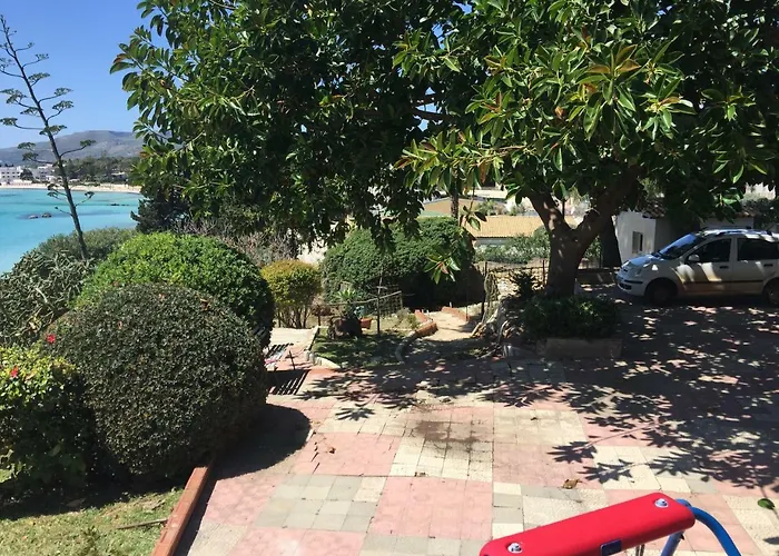 Casetta In Riva Al Mare Apartmán